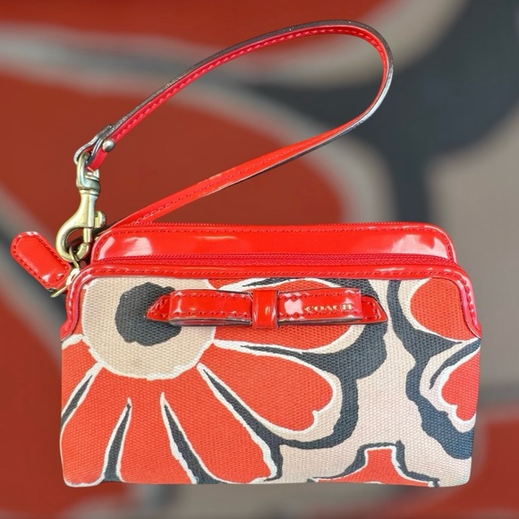 Coach Poppy Floral Red and Tan Double Zip Wristlet - Picture 1 of 11